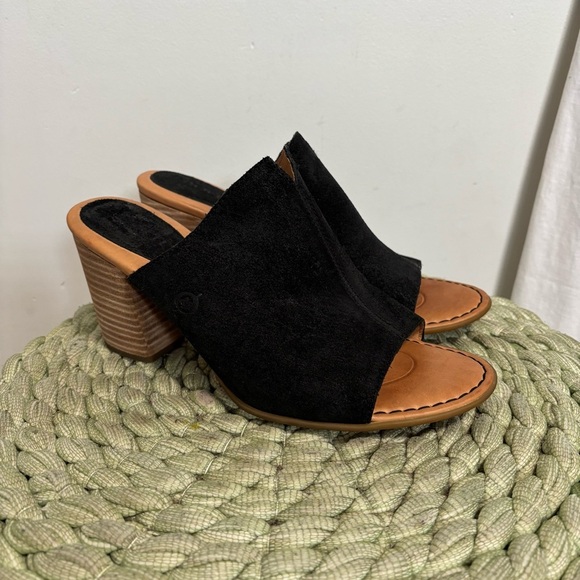 Born Ingrid Black Oiled Suede Slip On Block Heel Comfort Mule Sandals - Picture 3 of 7
